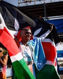 EliudKipchoge Eliud Kipchoge announces that the Sanlam Cape Town Marathon will serve as the opening chapter of Eliud’s Running World